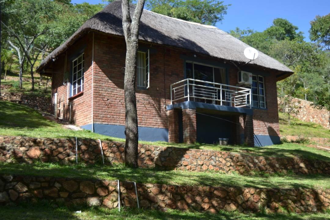 Mudziyashe Resort Lodge Harare Exterior photo